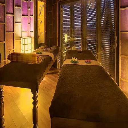 Siam Elegance & Hotel